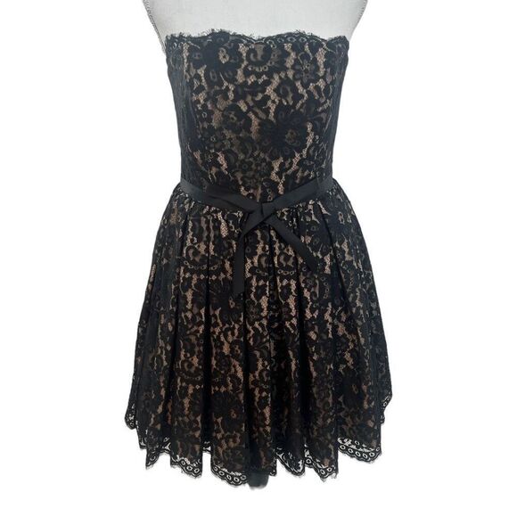 Robert Rodriguez Neiman Marcus ￼evening gown - Picture 13 of 16